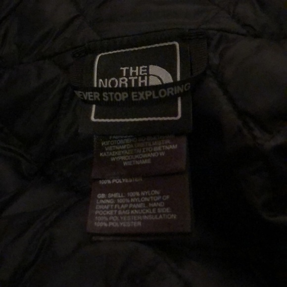Like New! The North Face Women’s Hyvent Thermoball Jacket - Picture 10 of 16